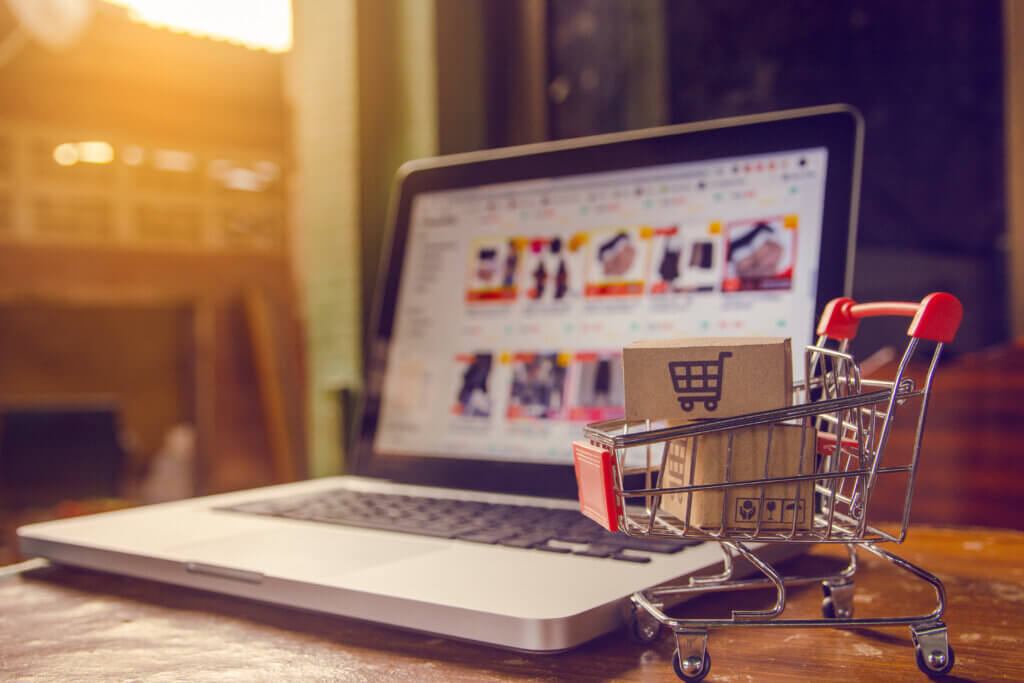 Beyond the Platform: What Ecwid vs. Shopify Really Reveals About the Future of eCommerce