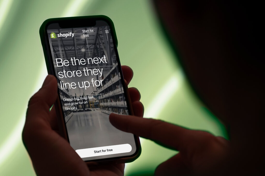Why Shopify 1.0 May Be Better Than 2.0 for Agentic CRO